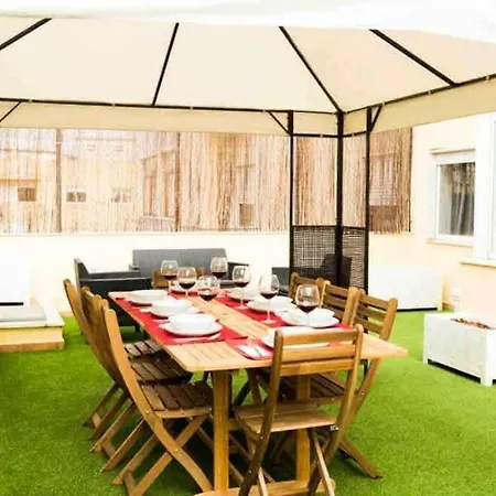 Family Riverview In Ajuda شقة