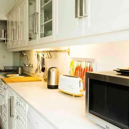 Family Riverview In Ajuda Apartment *